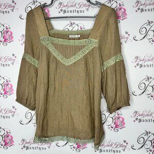Ruby rose blouse shirt Brown Green top bubble 🫧 sleeves lace floral Lacie